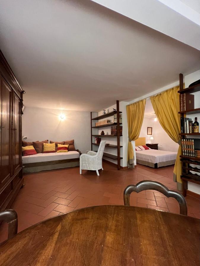 Appartamento Toscano Accogliente Florence Luaran gambar